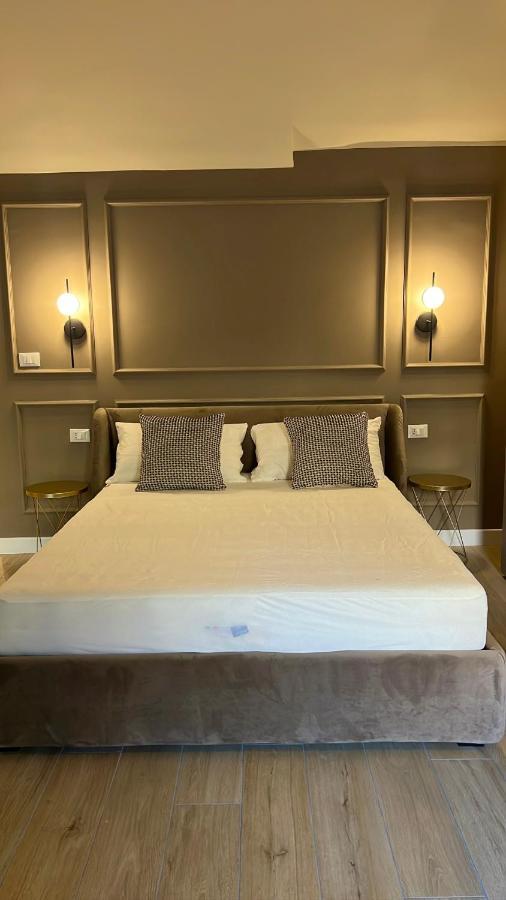 Lagrange 34 Hotel Turin Bagian luar foto
