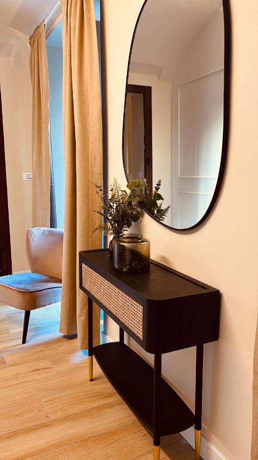 Lagrange 34 Hotel Turin Bagian luar foto