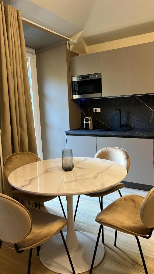 Lagrange 34 Hotel Turin Bagian luar foto
