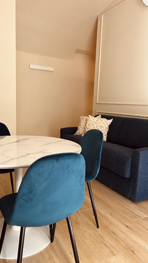 Lagrange 34 Hotel Turin Bagian luar foto